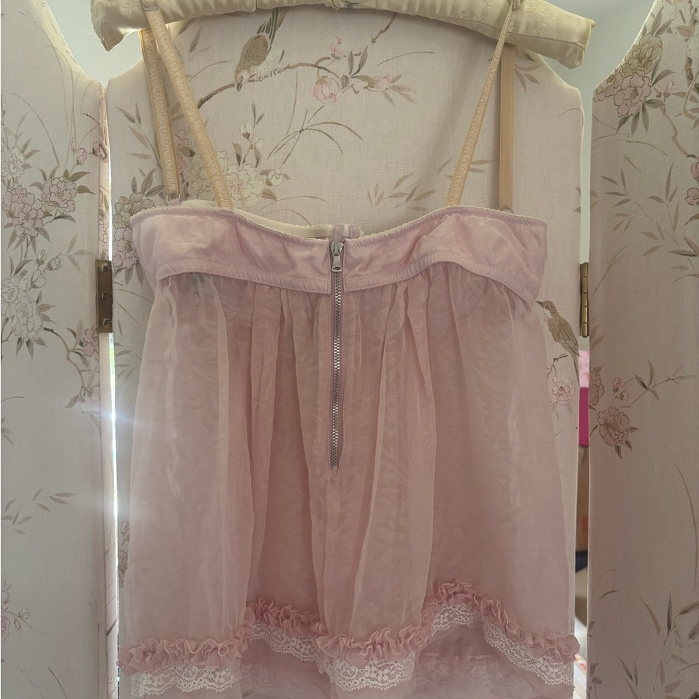 D&G Top - Picture 2 of 5